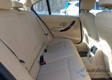 2013 BMW 328I xDrive z USA, uszkodzony, nr VIN WBA3B3C5XDF537278